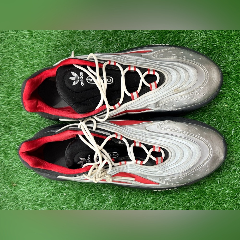 Adidas Ozelia Sneakers || Men's Size: 12.5 GX3667